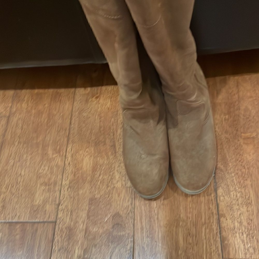 Tan Suede Wedge Winter Boots                  - Picture 3 of 6